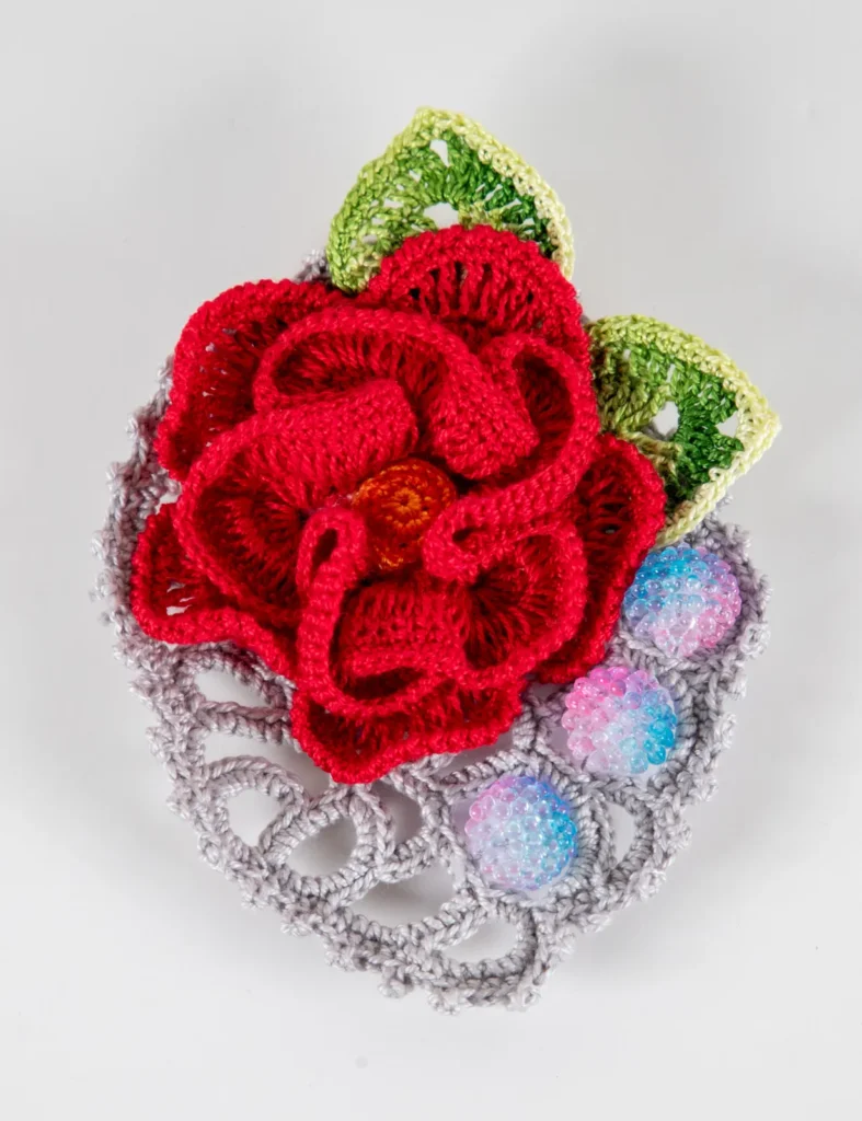 סיכה מעוצבת בסגנון בוהו