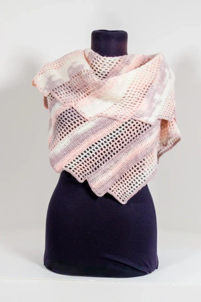 צעיף "בקטוס" מעוצב צבעוני