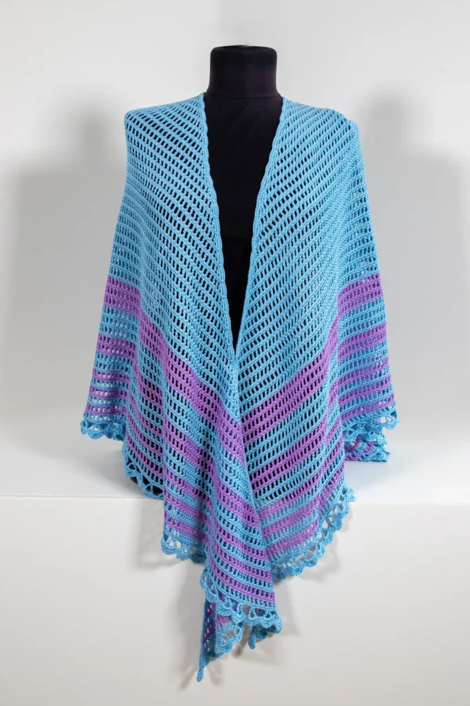 עליונית סרוגה מעוצבת צבעונית