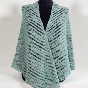 עליונית סרוגה מעוצבת בצבע ירוק